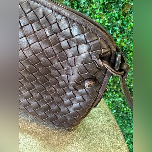 Bottega Veneta Brown Leather Crossbody - Picture 3 of 12
